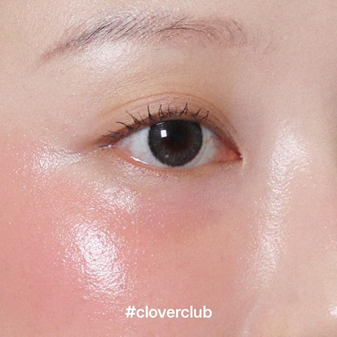 #01 cloverclub