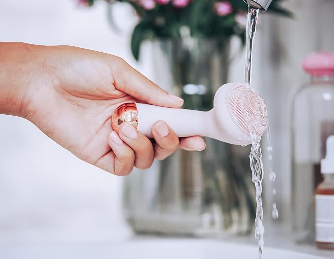 Cleanse Facial Scrubber