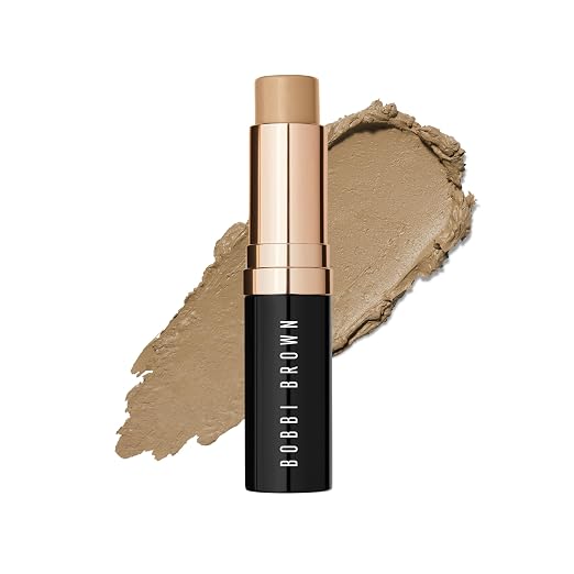 21 Golden Natural (Golden olive beige with olive and yellow undertones; for medium to dark skin)