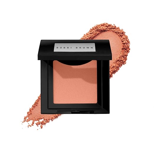 03 Avenue (Soft nude peach with gold shimmer)