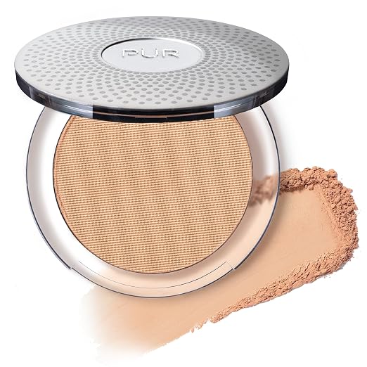 Golden Medium/MN5 - medium skin with neutral undertones