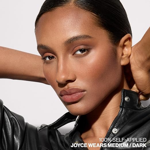 02 Medium / Deep (Deep Contour, Teracotta Bronze, Warm Highlight)