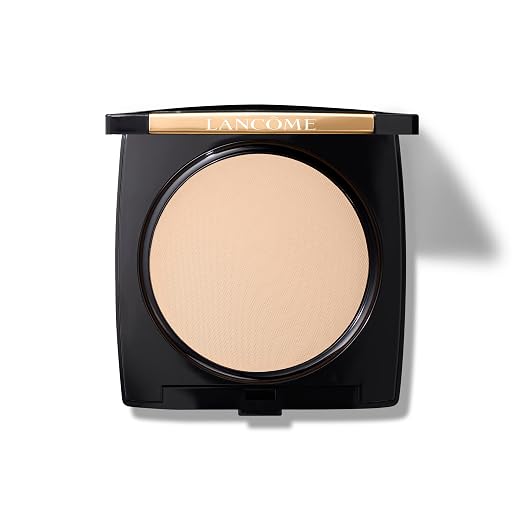 210 Clair II Neutral: light skin tones with cool pink undertones