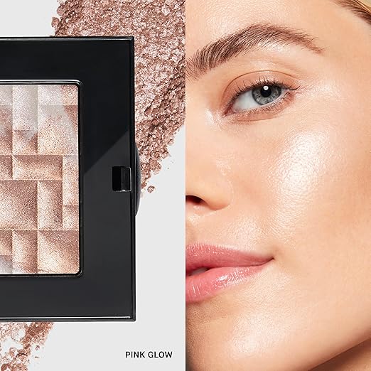 02 Pink Glow (A soft pink shimmer)