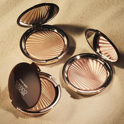 01 Heatwave - Soft Champagne Gold with Luminous Pearl